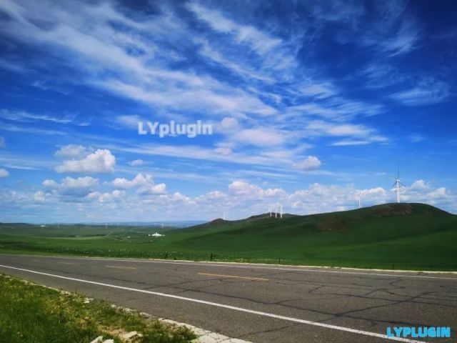 一路风景，最美蓝天白云